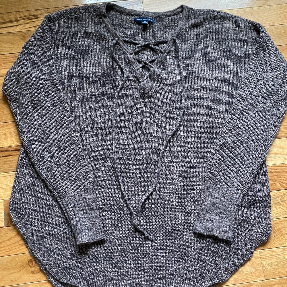 American Eagle sweater